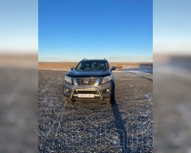 NISSAN NAVARA NP300 TEKNA